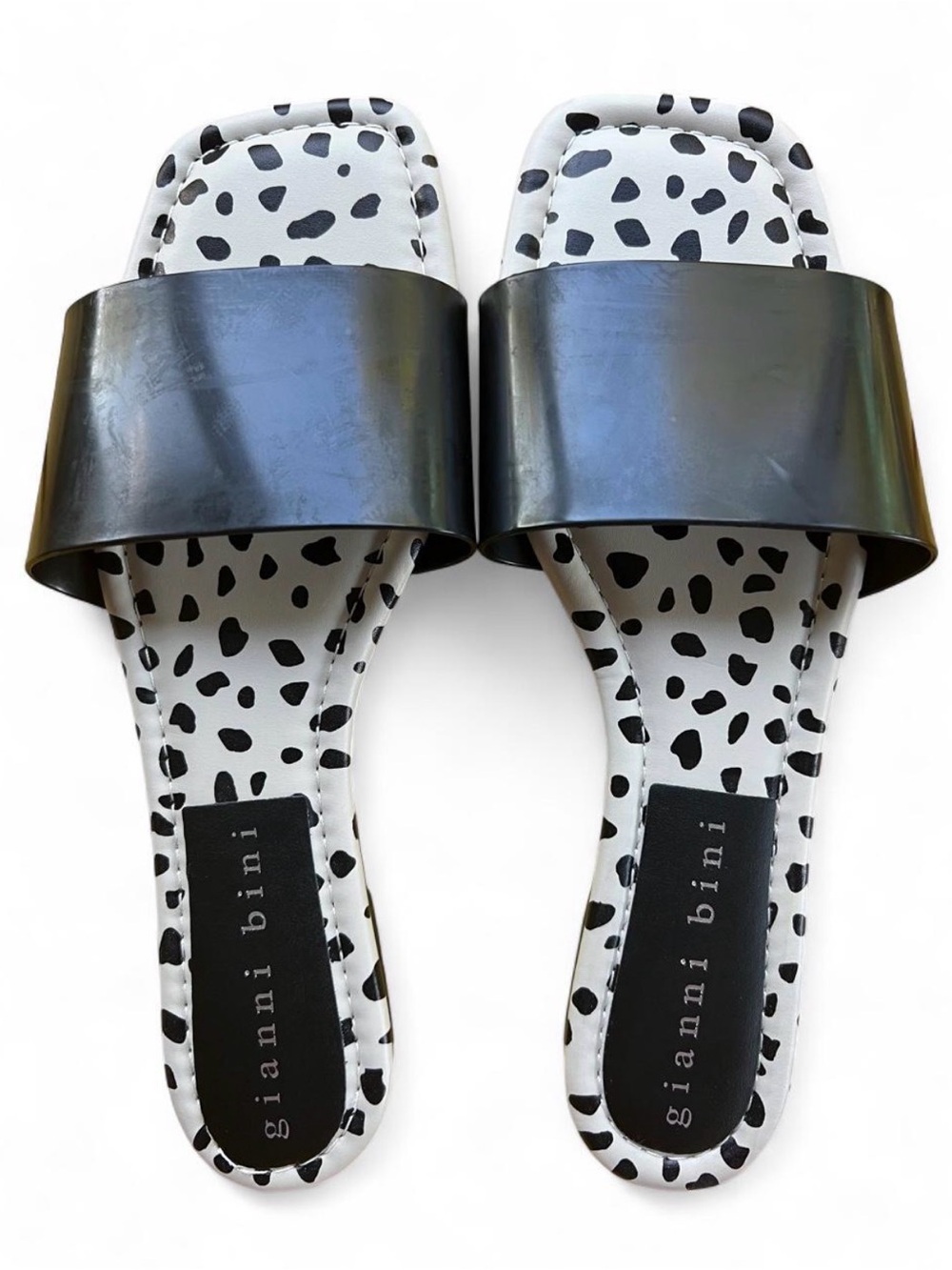 Gianni Bini Cobitwo Black White Dalmatian Spot Square Toe Flat Slide Sandals 9.5